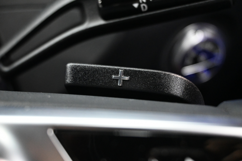 メルセデスベンツ Cクラス C200 AVG ﾚｻﾞｰｴｸｽｸﾙｰｼﾌﾞ　ACC Pｽﾀ ECO 茶革 MBUXﾅﾋﾞTV 360ｶﾒﾗ CarPlay Burmester 3D 純正17ｲﾝﾁAW ﾏﾙﾁﾋﾞｰﾑLED ｱﾝﾋﾞｴﾝﾄﾗｲﾄ　2年保証付