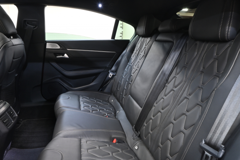 プジョー 508 GT BIUE HDI 　Pｽﾀ ECO ACC ﾌﾞﾗｲﾝﾄﾞｽﾎﾟｯﾄ ﾊﾟﾉﾗﾏSR 純正ﾅﾋﾞTV ｶｰﾌﾟﾚｲ FOCAL ｱﾝﾋﾞｴﾝｽﾗｲﾄ ｱｸﾃｨﾌﾞｻｽ 純正18AW　2年保証