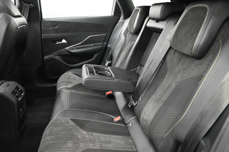 プジョー 308 SW GT ﾌﾞﾙｰHDi　ACC BSM ﾊｰﾌﾚｻﾞｰ ﾊﾟﾉﾗﾏSR 純正ﾅﾋﾞ CarPlay i-Connect 360ｶﾒﾗ LEDﾍｯﾄﾞﾗｲﾄ 純正18AW　2年保証付