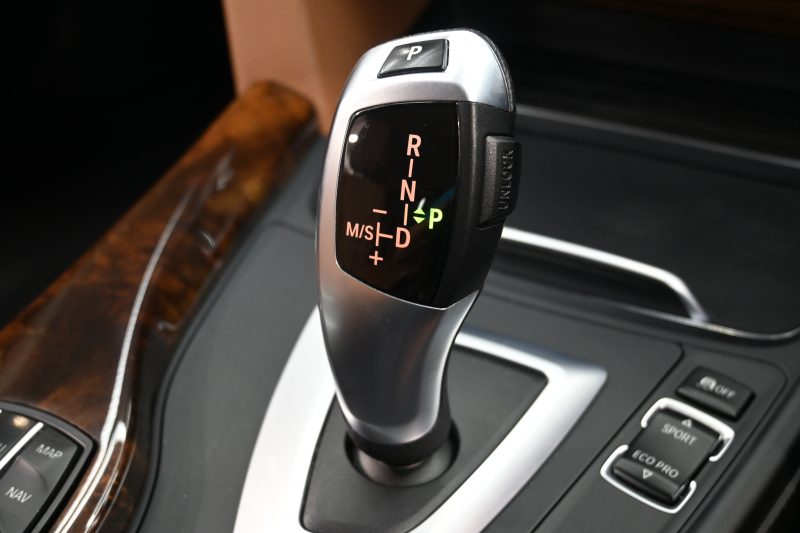 BMW 4シリーズ 420i ｸﾞﾗﾝｸｰﾍﾟ ﾗｸﾞｼﾞｭｱﾘｰ　1ｵｰﾅｰ ACC 茶革 ｼｰﾄﾋｰﾀｰ 純正iDriveﾅﾋﾞ Bｶﾒﾗ Bluetooth 純正18ｲﾝﾁAW 自動ﾄﾗﾝｸ　2年保証付