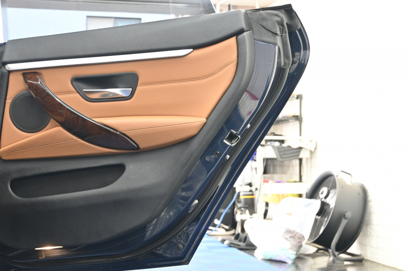 BMW 4シリーズ 420i ｸﾞﾗﾝｸｰﾍﾟ ﾗｸﾞｼﾞｭｱﾘｰ　1ｵｰﾅｰ ACC 茶革 ｼｰﾄﾋｰﾀｰ 純正iDriveﾅﾋﾞ Bｶﾒﾗ Bluetooth 純正18ｲﾝﾁAW 自動ﾄﾗﾝｸ　2年保証付