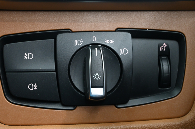 BMW 4シリーズ 420i ｸﾞﾗﾝｸｰﾍﾟ ﾗｸﾞｼﾞｭｱﾘｰ　1ｵｰﾅｰ ACC 茶革 ｼｰﾄﾋｰﾀｰ 純正iDriveﾅﾋﾞ Bｶﾒﾗ Bluetooth 純正18ｲﾝﾁAW 自動ﾄﾗﾝｸ　2年保証付