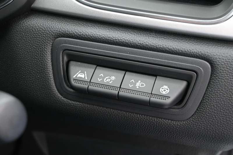 ルノー キャプチャー ｲﾝﾃﾝｽ ﾃｯｸﾊﾟｯｸ　Pｽﾀ ACC ECO ｱｸﾃｨﾌﾞﾌﾞﾚｰｷ 黒革 ｼｰﾄﾋｰﾀｰ BTｵｰﾃﾞｨｵ CarPlay 純正18ｲﾝﾁAW ﾌﾞﾗｲﾝﾄﾞｽﾎﾟｯﾄﾓﾆﾀｰ LEDﾗｲﾄ 　2年保証付
