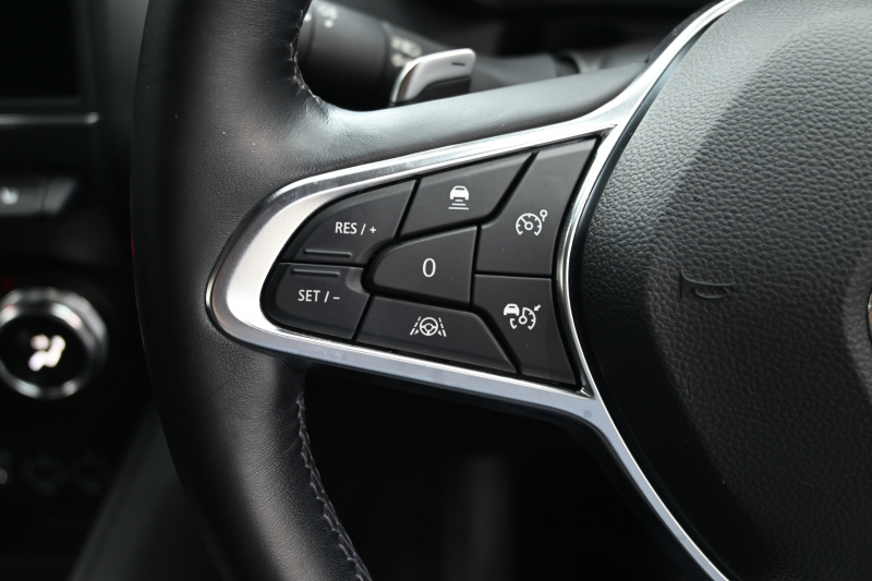 ルノー キャプチャー ｲﾝﾃﾝｽ ﾃｯｸﾊﾟｯｸ　Pｽﾀ ACC ECO ｱｸﾃｨﾌﾞﾌﾞﾚｰｷ 黒革 ｼｰﾄﾋｰﾀｰ BTｵｰﾃﾞｨｵ CarPlay 純正18ｲﾝﾁAW ﾌﾞﾗｲﾝﾄﾞｽﾎﾟｯﾄﾓﾆﾀｰ LEDﾗｲﾄ 　2年保証付
