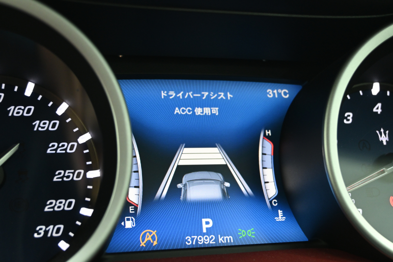 マセラティ ギブリ ｸﾞﾗﾝｽﾎﾟｰﾂ ﾄﾞﾗｲﾊﾞｰｽﾞｱｼｽﾀﾝｽ&ﾂｰﾘﾝｸﾞP　ACC BSM LKA 赤革 ｻﾝﾙｰﾌ 8.4ｲﾝﾁMTC+ CarPlay 自動ﾄﾗﾝｸ 20ｲﾝﾁﾒﾙｸﾘｵAW ｽｶｲﾌｯｸｻｽ EBM　2年保証付