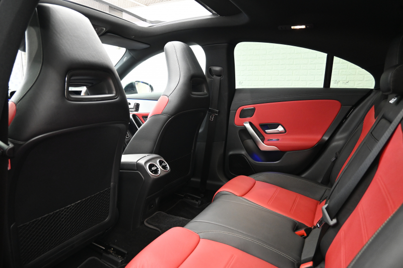 メルセデスベンツ CLAクラス CLA200d AMGﾗｲﾝ ﾚｻﾞｰｴｸｽｸﾙｰｼﾌﾞ&ｱﾄﾞﾊﾞﾝｽﾄﾞPKG　ﾚｰﾀﾞｰP ACC Pｽﾀ ECO 黒赤革 ﾊﾟﾉﾗﾏSR MBUXﾅﾋﾞ ﾌﾙｾｸﾞ 360ｶﾒﾗ 純正18ｲﾝﾁAW LEDﾗｲﾄ ﾍｯﾄﾞｱｯﾌﾟD　2年保証付