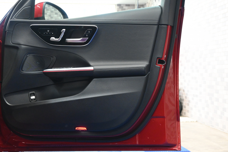 メルセデスベンツ Cクラス C220d ｱﾊﾞﾝｷﾞｬﾙﾄﾞ ﾚｻﾞｰEX&RSP　Pｽﾀ ECO ACC 黒革 純正ﾅﾋﾞ ﾌﾙｾｸﾞ Carplay AMGｴｱﾛ&18AW LEDﾗｲﾄ ﾍｯﾄﾞｱｯﾌﾟD　2年保証付