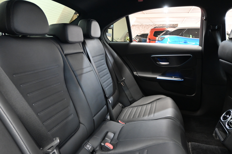 メルセデスベンツ Cクラス C220d ｱﾊﾞﾝｷﾞｬﾙﾄﾞ ﾚｻﾞｰEX&RSP　Pｽﾀ ECO ACC 黒革 純正ﾅﾋﾞ ﾌﾙｾｸﾞ Carplay AMGｴｱﾛ&18AW LEDﾗｲﾄ ﾍｯﾄﾞｱｯﾌﾟD　2年保証付