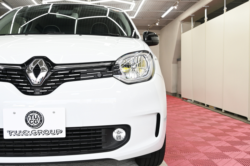 ルノー トゥインゴ ｲﾝﾃﾝｽ　正規D車 1ｵｰﾅｰ ECO機能 ｸﾙｺﾝ 専用ﾚｻﾞｰ調×ﾌｧﾌﾞﾘｯｸｼｰﾄ ｼｰﾄﾋｰﾀｰ 純正ﾀｯﾁｽｸﾘｰﾝ CarPlay Bｶﾒﾗ 16ｲﾝﾁｱﾛｲﾎｲｰﾙ LEDﾍｯﾄﾞﾗｲﾄﾊﾞﾙﾌﾞ　2年保証付