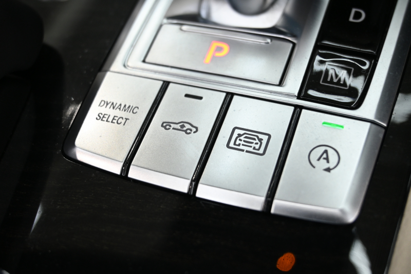 メルセデスベンツ SLクラス SL400 ﾚｰﾀﾞｰｾｰﾌﾃｨPKG　後期 ACC ﾎﾟｰｾﾚﾝ革 ｼｰﾄﾋｰﾀｰ ﾍﾞﾝﾁﾚｰﾀｰ ｴｱｽｶｰﾌ ｶﾞﾗｽﾙｰﾌ 純正ﾅﾋﾞTV CarPlay ABCｻｽﾍﾟﾝｼｮﾝ 自動Rｹﾞｰﾄ LEDﾍｯﾄﾞﾗｲﾄ AMGｴｱﾛ&19ｲﾝﾁAW 　2年保証付