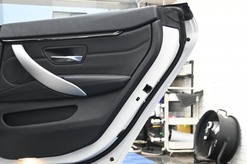 BMW 4シリーズ 420i ｸﾞﾗﾝｸｰﾍﾟ Mｽﾎﾟｰﾂ　ACC 黒革 ｼｰﾄﾋｰﾀｰ ｻﾝﾙｰﾌ 純正iDriveﾅﾋﾞ Bｶﾒﾗ Bluetooth 純正19ｲﾝﾁAW 自動ﾄﾗﾝｸ ｱﾀﾞﾌﾟﾃｨﾌﾞLEDﾍｯﾄﾞﾗｲﾄ　2年保証付