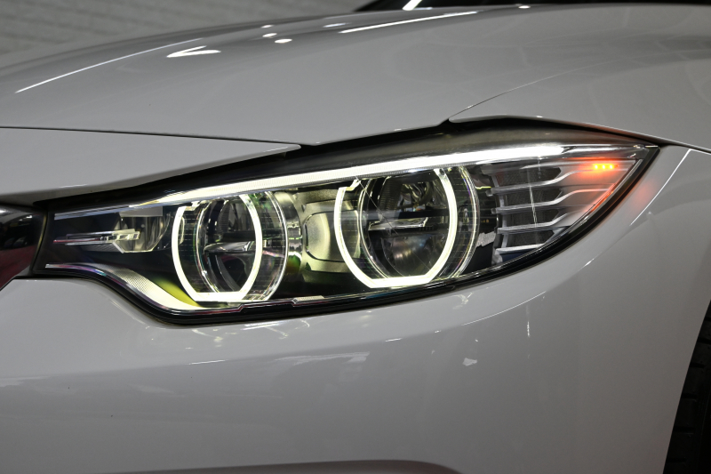 BMW 4シリーズ 420i ｸﾞﾗﾝｸｰﾍﾟ Mｽﾎﾟｰﾂ　ACC 黒革 ｼｰﾄﾋｰﾀｰ ｻﾝﾙｰﾌ 純正iDriveﾅﾋﾞ Bｶﾒﾗ Bluetooth 純正19ｲﾝﾁAW 自動ﾄﾗﾝｸ ｱﾀﾞﾌﾟﾃｨﾌﾞLEDﾍｯﾄﾞﾗｲﾄ　2年保証付