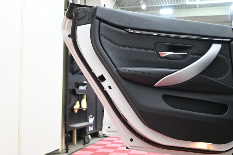 BMW 4シリーズ 420i ｸﾞﾗﾝｸｰﾍﾟ Mｽﾎﾟｰﾂ　ACC 黒革 ｼｰﾄﾋｰﾀｰ ｻﾝﾙｰﾌ 純正iDriveﾅﾋﾞ Bｶﾒﾗ Bluetooth 純正19ｲﾝﾁAW 自動ﾄﾗﾝｸ ｱﾀﾞﾌﾟﾃｨﾌﾞLEDﾍｯﾄﾞﾗｲﾄ　2年保証付