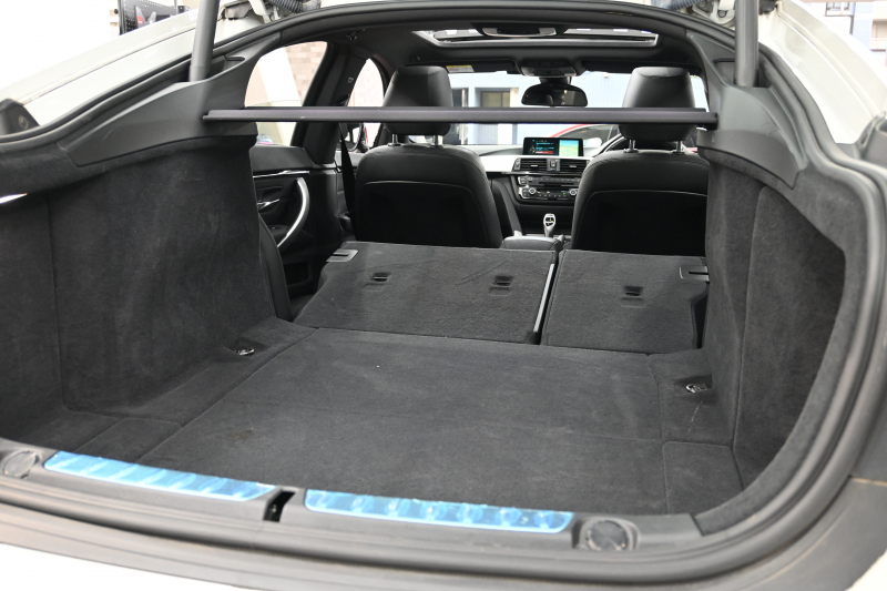 BMW 4シリーズ 420i ｸﾞﾗﾝｸｰﾍﾟ Mｽﾎﾟｰﾂ　ACC 黒革 ｼｰﾄﾋｰﾀｰ ｻﾝﾙｰﾌ 純正iDriveﾅﾋﾞ Bｶﾒﾗ Bluetooth 純正19ｲﾝﾁAW 自動ﾄﾗﾝｸ ｱﾀﾞﾌﾟﾃｨﾌﾞLEDﾍｯﾄﾞﾗｲﾄ　2年保証付