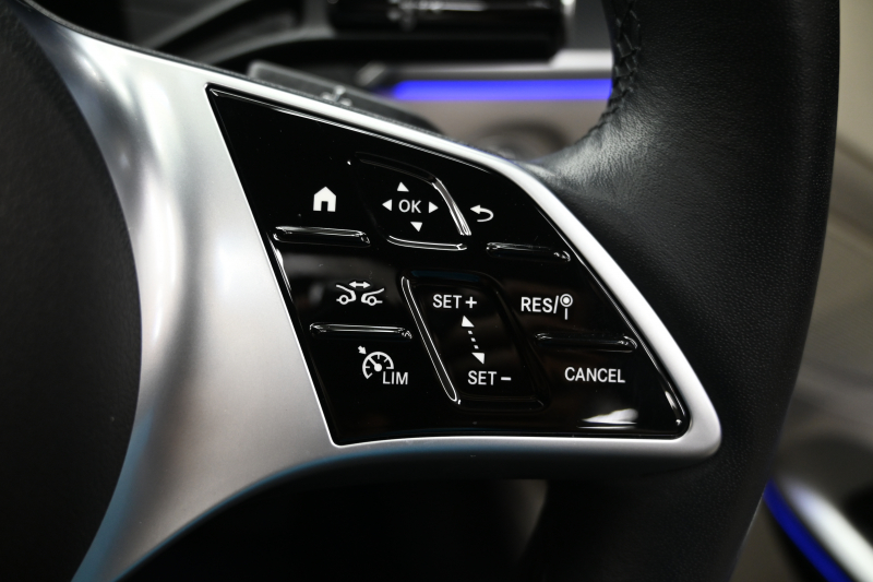 メルセデスベンツ Cクラス C200 AVG ﾚｻﾞｰｴｸｽｸﾙｰｼﾌﾞ　ACC Pｽﾀ ECO ﾍﾞｰｼﾞｭ革 ﾊﾟﾉﾗﾏSR MBUXﾅﾋﾞTV 360ｶﾒﾗ CarPlay 純正17ｲﾝﾁAW ﾏﾙﾁﾋﾞｰﾑLED ｱﾝﾋﾞｴﾝﾄﾗｲﾄ　2年保証付