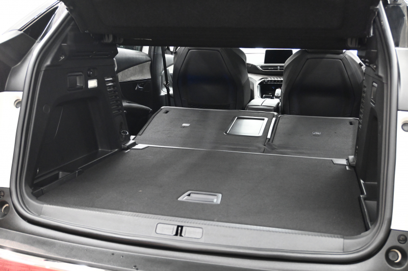 プジョー 3008 GT ﾌﾞﾙｰHDi　後期 ACC LKA ﾊｰﾌﾚｻﾞｰ ｼｰﾄﾋｰﾀｰ 純正ﾀｯﾁｽｸﾘｰﾝ CarPlay Bｶﾒﾗ 前後ﾊﾟｰｷﾝｸﾞｾﾝｻｰ 純正18ｲﾝﾁAW LEDﾗｲﾄ　2年保証付