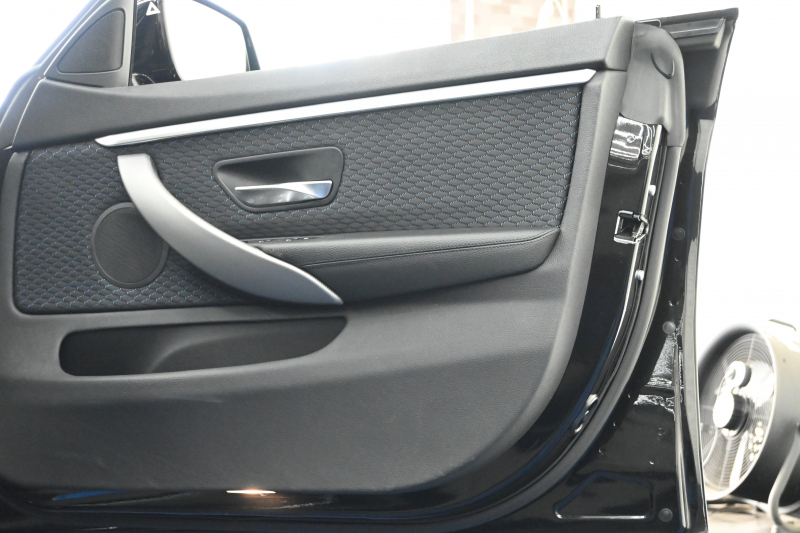 BMW 4シリーズ 420i ｸﾞﾗﾝｸｰﾍﾟ Mｽﾎﾟｰﾂ　後期LCI ACC LCW 専用ｼｰﾄ ｼｰﾄﾋｰﾀｰ 純正iDriveﾅﾋﾞTV ﾌﾙｾｸﾞ Bｶﾒﾗ Bluetooth 純正18ｲﾝﾁAW 自動ﾄﾗﾝｸ LEDﾍｯﾄﾞﾗｲﾄ　2年保証付