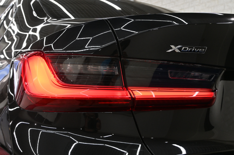 BMW 3シリーズ 320d xDrive Mｽﾎﾟｰﾂ ｴﾃﾞｨｼｮﾝｼﾞｮｲﾌﾟﾗｽ　ACC ｺﾝﾌｫA LCA OPｵｲｽﾀｰﾚｻﾞｰ ｼｰﾄﾋｰﾀｰ 純正iDriveﾅﾋﾞ 360ｶﾒﾗ CarPlay Mｴｱﾛ&18ｲﾝﾁAW　2年保証付
