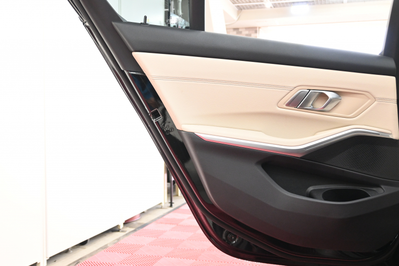 BMW 3シリーズ 320d xDrive Mｽﾎﾟｰﾂ ｴﾃﾞｨｼｮﾝｼﾞｮｲﾌﾟﾗｽ　ACC ｺﾝﾌｫA LCA OPｵｲｽﾀｰﾚｻﾞｰ ｼｰﾄﾋｰﾀｰ 純正iDriveﾅﾋﾞ 360ｶﾒﾗ CarPlay Mｴｱﾛ&18ｲﾝﾁAW　2年保証付