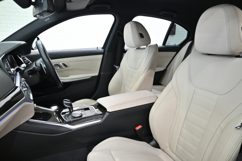 BMW 3シリーズ 320d xDrive Mｽﾎﾟｰﾂ ｴﾃﾞｨｼｮﾝｼﾞｮｲﾌﾟﾗｽ　ACC ｺﾝﾌｫA LCA OPｵｲｽﾀｰﾚｻﾞｰ ｼｰﾄﾋｰﾀｰ 純正iDriveﾅﾋﾞ 360ｶﾒﾗ CarPlay Mｴｱﾛ&18ｲﾝﾁAW　2年保証付
