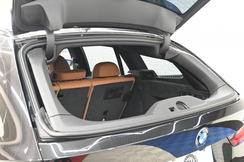 BMW 3シリーズ 320d ﾂｰﾘﾝｸﾞ Mｽﾎﾟｰﾂ　正規D車 ACC ｺﾝﾌｫｰﾄA ｲﾝﾃﾘｼﾞｪﾝﾄS 茶革 純正Idriveﾅﾋﾞ Bｶﾒﾗ Blouetoothｵｰﾃﾞｨｵ 自動Rｹﾞｰﾄ Sportﾓｰﾄﾞ LEDﾍｯﾄﾞﾗｲﾄ 純正18ｲﾝﾁAW　2年保証付