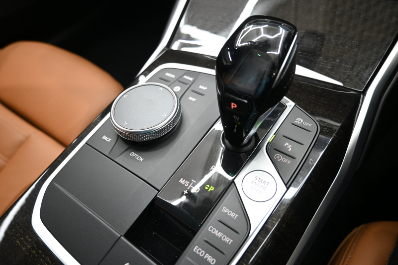 BMW 3シリーズ 320d ﾂｰﾘﾝｸﾞ Mｽﾎﾟｰﾂ　正規D車 ACC ｺﾝﾌｫｰﾄA ｲﾝﾃﾘｼﾞｪﾝﾄS 茶革 純正Idriveﾅﾋﾞ Bｶﾒﾗ Blouetoothｵｰﾃﾞｨｵ 自動Rｹﾞｰﾄ Sportﾓｰﾄﾞ LEDﾍｯﾄﾞﾗｲﾄ 純正18ｲﾝﾁAW　2年保証付