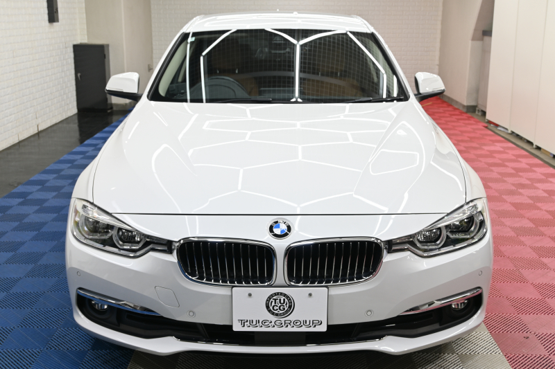 BMW 3シリーズ 320i ﾗｸﾞｼﾞｭｱﾘｰ　後期ﾓﾃﾞﾙ 正規D車 茶革 ﾋｰﾀｰ 純正ﾅﾋﾞ Bｶﾒﾗ Blouetoothｵｰﾃﾞｨｵ ACC LEDﾍｯﾄﾞﾗｲﾄ Sportﾓｰﾄﾞ 純正17ｲﾝﾁAW　2年保証付