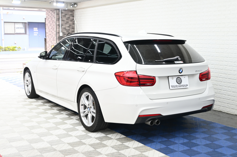 BMW 3シリーズ 320i ﾂｰﾘﾝｸﾞ Mｽﾎﾟｰﾂ　正規D車 後期ﾓﾃﾞﾙ ACC 黒革 純正iDriveﾅﾋﾞ Bｶﾒﾗ Carplay Blouetoothｵｰﾃﾞｨｵ LEDﾍｯﾄﾞﾗｲﾄ SPORTﾓｰﾄﾞ 自動Rｹﾞｰﾄ  Mｴｱﾛ&18ｲﾝﾁAW 自動ﾄﾗﾝｸ　2年保証付