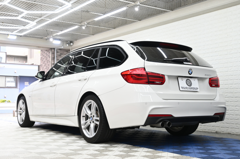BMW 3シリーズ 320i ﾂｰﾘﾝｸﾞ Mｽﾎﾟｰﾂ　正規D車 後期ﾓﾃﾞﾙ ACC 黒革 純正iDriveﾅﾋﾞ Bｶﾒﾗ Carplay Blouetoothｵｰﾃﾞｨｵ LEDﾍｯﾄﾞﾗｲﾄ SPORTﾓｰﾄﾞ 自動Rｹﾞｰﾄ  Mｴｱﾛ&18ｲﾝﾁAW 自動ﾄﾗﾝｸ　2年保証付