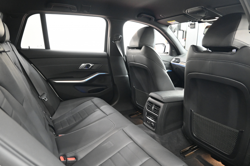 BMW 3シリーズ 320d ﾂｰﾘﾝｸﾞ Mｽﾎﾟｰﾂ ｺﾝﾌｫｰﾄ&ﾊｲﾗｲﾝPKG　正規D車 ACC ｺﾝﾌｫｰﾄA ｲﾝﾃﾘｼﾞｪﾝﾄS 黒革 純正Idriveﾅﾋﾞ 360ｶﾒﾗ Carplay Blouetoothｵｰﾃﾞｨｵ 自動Rｹﾞｰﾄ Sportﾓｰﾄﾞ LEDﾍｯﾄﾞﾗｲﾄ 純正19ｲﾝﾁAW　2年保証付