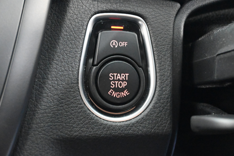 BMW 3シリーズ 320d ﾂｰﾘﾝｸﾞ Mｽﾎﾟｰﾂ　正規D車 ACC ｽﾎﾟｰﾂｼｰﾄ ﾋｰﾀｰ 純正ﾅﾋﾞ TV Bｶﾒﾗ Blouetoothｵｰﾃﾞｨｵ LEDﾍｯﾄﾞﾗｲﾄ 自動Rｹﾞｰﾄ&ﾊﾝｽﾞﾌﾘｰA Mｴｱﾛ&18ｲﾝﾁAW　2年保証