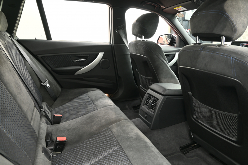BMW 3シリーズ 320d ﾂｰﾘﾝｸﾞ Mｽﾎﾟｰﾂ　正規D車 ACC ｽﾎﾟｰﾂｼｰﾄ ﾋｰﾀｰ 純正ﾅﾋﾞ TV Bｶﾒﾗ Blouetoothｵｰﾃﾞｨｵ LEDﾍｯﾄﾞﾗｲﾄ 自動Rｹﾞｰﾄ&ﾊﾝｽﾞﾌﾘｰA Mｴｱﾛ&18ｲﾝﾁAW　2年保証