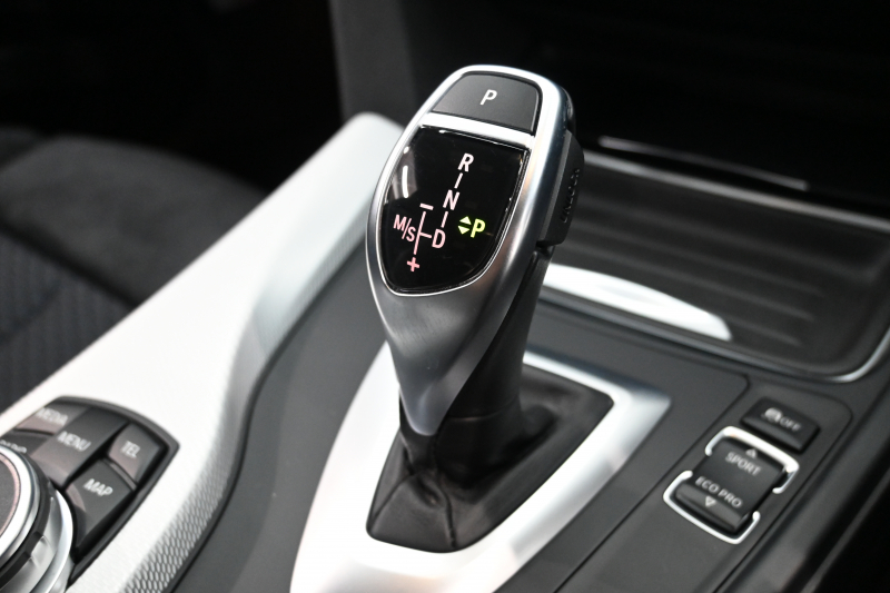 BMW 3シリーズ 320d ﾂｰﾘﾝｸﾞ Mｽﾎﾟｰﾂ　正規D車 ACC ｽﾎﾟｰﾂｼｰﾄ ﾋｰﾀｰ 純正ﾅﾋﾞ TV Bｶﾒﾗ Blouetoothｵｰﾃﾞｨｵ LEDﾍｯﾄﾞﾗｲﾄ 自動Rｹﾞｰﾄ&ﾊﾝｽﾞﾌﾘｰA Mｴｱﾛ&18ｲﾝﾁAW　2年保証