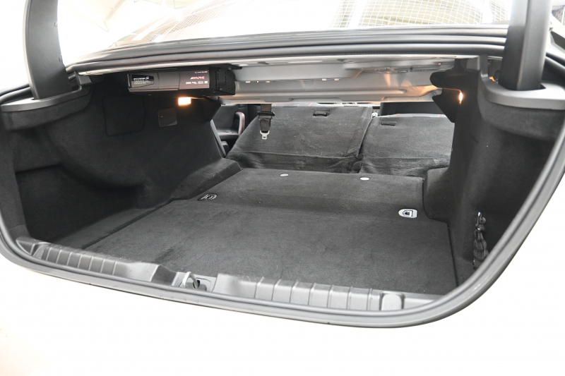 マセラティ ギブリ ﾍﾞｰｽｸﾞﾚｰﾄﾞ　ACC BSM 黒革 ﾋｰﾀｰ ｻﾝﾙｰﾌ 8.4ｲﾝﾁﾅﾋﾞ TV 360ｶﾒﾗ Carplay Blouetoothｵｰﾃﾞｨｵ ｶｰﾎﾞﾝｲﾝﾃﾘｱ ｽｶｲﾌｯｸｻｽﾍﾟﾝｼｮﾝ Sportﾓｰﾄﾞ 純正OP21ｲﾝﾁﾁﾀｰﾉAW　2年保証