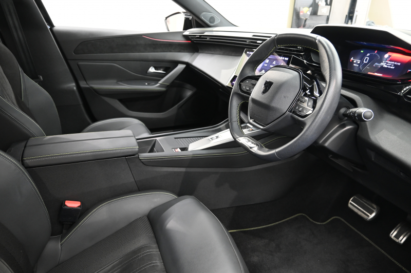 プジョー 308 GT ﾌﾞﾙｰHDi　ACC BSM ﾊｰﾌﾚｻﾞｰ ﾊﾟﾉﾗﾏSR 純正ﾅﾋﾞ CarPlay i-Connect 360ｶﾒﾗ LEDﾍｯﾄﾞﾗｲﾄ 純正18AW　2年保証付