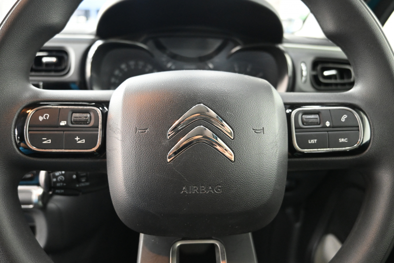 シトロエン C3 ﾌｨｰﾙ　1ｵｰﾅｰ 正規D車 黒布ｼｰﾄ 純正ｵｰﾃﾞｨｵﾓﾆﾀｰ Carplay Blouetoothｵｰﾃﾞｨｵ LEDﾍｯﾄﾞﾗｲﾄ ｱｸﾃｨﾌﾞｾｰﾌﾃｨﾌﾞﾚｰｷ　2年保証