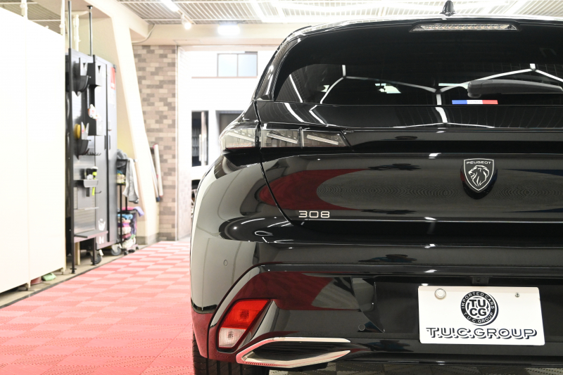 プジョー 308 GT ﾌﾞﾙｰHDi　 正規D車 有償色 ﾌﾞﾗｯｸﾚｻﾞｰ/ｱﾙｶﾝﾀﾗｼｰﾄ ﾋｰﾀｰ 純正ﾀｯﾁｽｸﾘｰﾝﾅﾋﾞ 360ｶﾒﾗ CarPlay ｱﾀﾞﾌﾟﾃｨﾌﾞｸﾙｰｽﾞｺﾝﾄﾛｰﾙ LEDﾍｯﾄﾞﾗｲﾄ 純正18ｲﾝﾁAW　2年保証付
