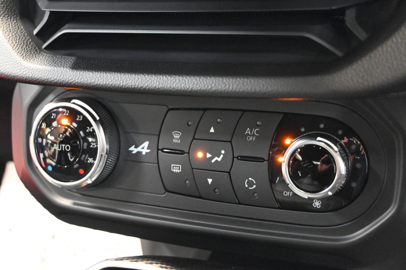 アルピーヌ A110 S　Pｽﾀ iｽﾄｯﾌﾟ ｸﾙｺﾝ PTS Sabelt製ﾊﾞｹｯﾄｼｰﾄ ｱﾙｶﾝﾀｰﾗﾙｰﾌﾗｲﾅｰ 7ｲﾝﾁｽｸﾘｰﾝ ﾅﾋﾞTV BTｵｰﾃﾞｨｵ Carpaly Bｶﾒﾗ Focalｽﾋﾟｰｶｰ ﾌﾞﾚﾝﾎﾞｷｬﾘﾊﾟｰ ｶｰﾎﾞﾝR 純正18AW　2年保証付