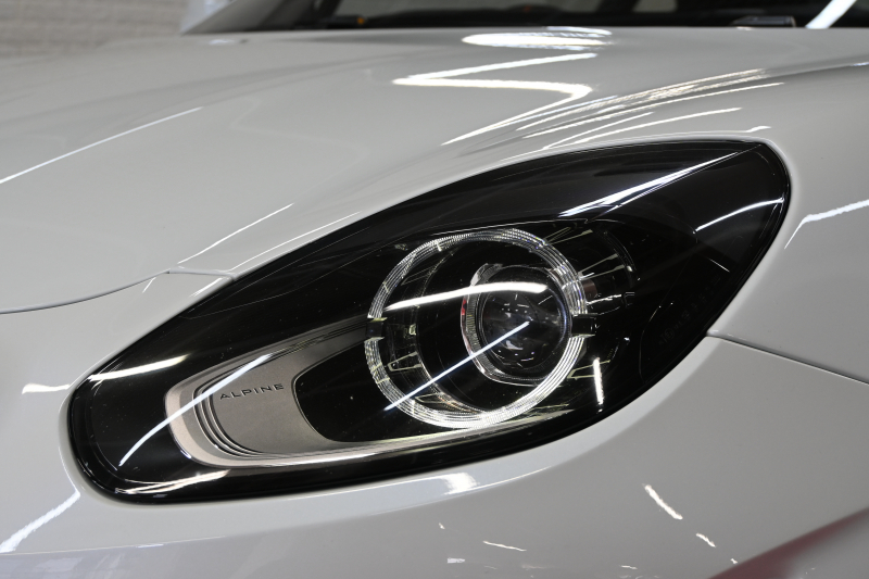 アルピーヌ A110 S　Pｽﾀ iｽﾄｯﾌﾟ ｸﾙｺﾝ PTS Sabelt製ﾊﾞｹｯﾄｼｰﾄ ｱﾙｶﾝﾀｰﾗﾙｰﾌﾗｲﾅｰ 7ｲﾝﾁｽｸﾘｰﾝ ﾅﾋﾞTV BTｵｰﾃﾞｨｵ Carpaly Bｶﾒﾗ Focalｽﾋﾟｰｶｰ ﾌﾞﾚﾝﾎﾞｷｬﾘﾊﾟｰ ｶｰﾎﾞﾝR 純正18AW　2年保証付