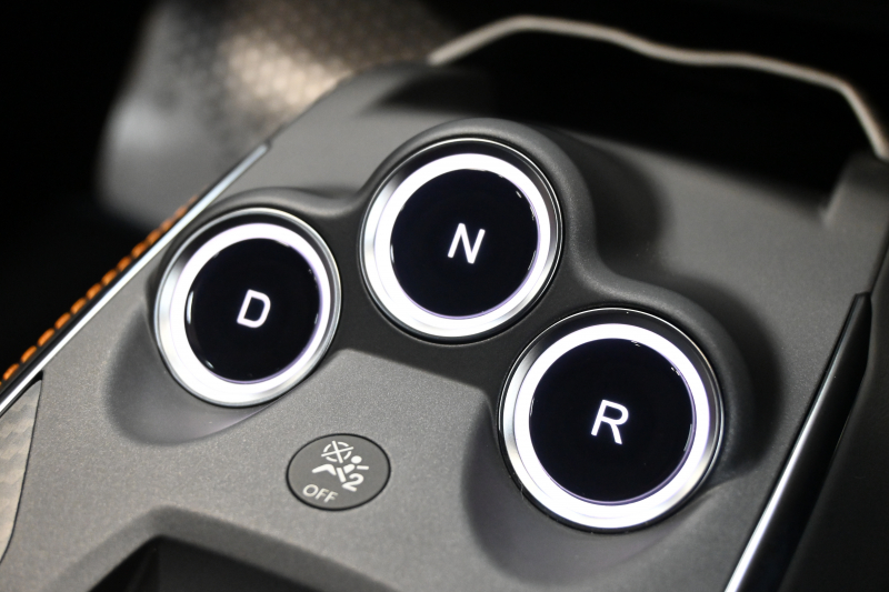 アルピーヌ A110 S　Pｽﾀ iｽﾄｯﾌﾟ ｸﾙｺﾝ PTS Sabelt製ﾊﾞｹｯﾄｼｰﾄ ｱﾙｶﾝﾀｰﾗﾙｰﾌﾗｲﾅｰ 7ｲﾝﾁｽｸﾘｰﾝ ﾅﾋﾞTV BTｵｰﾃﾞｨｵ Carpaly Bｶﾒﾗ Focalｽﾋﾟｰｶｰ ﾌﾞﾚﾝﾎﾞｷｬﾘﾊﾟｰ ｶｰﾎﾞﾝR 純正18AW　2年保証付