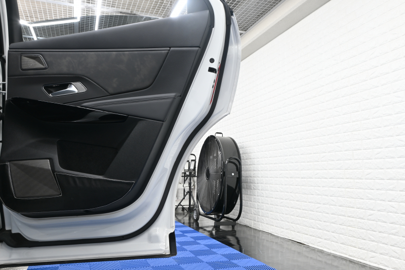 DSオートモビル DS7 ｸﾛｽﾊﾞｯｸ ｵﾍﾟﾗ　Pｽﾀ ACC BSM  LKA ﾅｲﾄﾋﾞｼﾞｮﾝ ﾊﾟﾉﾗﾏSR  黒革 ﾋｰﾀｰ&ﾍﾞﾝﾁﾚｰﾀｰ 純正ﾅﾋﾞ BTｵｰﾃﾞｨｵ Carpaly ﾃﾞｼﾞﾀﾙｲﾝﾅｰﾐﾗ‐ 純正20ｲﾝﾁAW　2年保証付