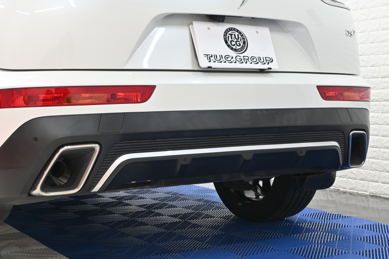 DSオートモビル DS7 ｸﾛｽﾊﾞｯｸ ｵﾍﾟﾗ　Pｽﾀ ACC BSM  LKA ﾅｲﾄﾋﾞｼﾞｮﾝ ﾊﾟﾉﾗﾏSR  黒革 ﾋｰﾀｰ&ﾍﾞﾝﾁﾚｰﾀｰ 純正ﾅﾋﾞ BTｵｰﾃﾞｨｵ Carpaly ﾃﾞｼﾞﾀﾙｲﾝﾅｰﾐﾗ‐ 純正20ｲﾝﾁAW　2年保証付