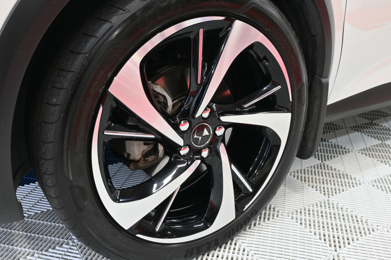 DSオートモビル DS7 ｸﾛｽﾊﾞｯｸ ｵﾍﾟﾗ　Pｽﾀ ACC BSM  LKA ﾅｲﾄﾋﾞｼﾞｮﾝ ﾊﾟﾉﾗﾏSR  黒革 ﾋｰﾀｰ&ﾍﾞﾝﾁﾚｰﾀｰ 純正ﾅﾋﾞ BTｵｰﾃﾞｨｵ Carpaly ﾃﾞｼﾞﾀﾙｲﾝﾅｰﾐﾗ‐ 純正20ｲﾝﾁAW　2年保証付