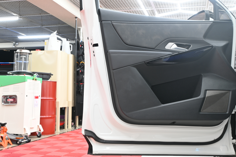 DSオートモビル DS7 ｸﾛｽﾊﾞｯｸ ｵﾍﾟﾗ　Pｽﾀ ACC BSM  LKA ﾅｲﾄﾋﾞｼﾞｮﾝ ﾊﾟﾉﾗﾏSR  黒革 ﾋｰﾀｰ&ﾍﾞﾝﾁﾚｰﾀｰ 純正ﾅﾋﾞ BTｵｰﾃﾞｨｵ Carpaly ﾃﾞｼﾞﾀﾙｲﾝﾅｰﾐﾗ‐ 純正20ｲﾝﾁAW　2年保証付