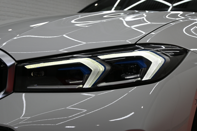 BMW 3シリーズ 320d XDrive ﾂｰﾘﾝｸﾞ Mｽﾎﾟｰﾂ　1ｵﾅ ﾊﾟﾉﾗﾏR ｲﾝﾃﾘS ACC LKA/LDW ﾊｰﾌ革 純正ﾅﾋﾞTV Carplay Mｴｱﾛ&18ｲﾝﾁAW LED　2年保証付