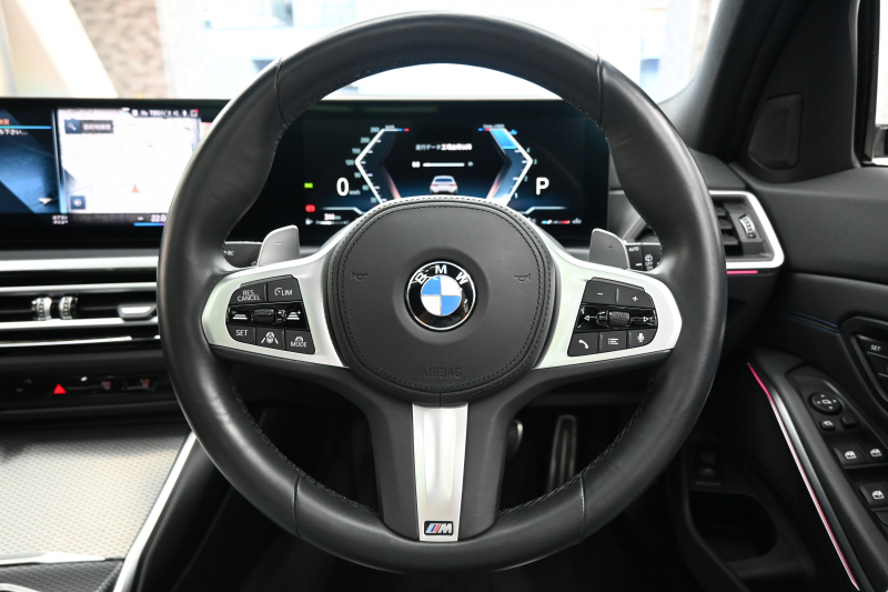 BMW 3シリーズ 320d XDrive ﾂｰﾘﾝｸﾞ Mｽﾎﾟｰﾂ　1ｵﾅ ﾊﾟﾉﾗﾏR ｲﾝﾃﾘS ACC LKA/LDW ﾊｰﾌ革 純正ﾅﾋﾞTV Carplay Mｴｱﾛ&18ｲﾝﾁAW LED　2年保証付