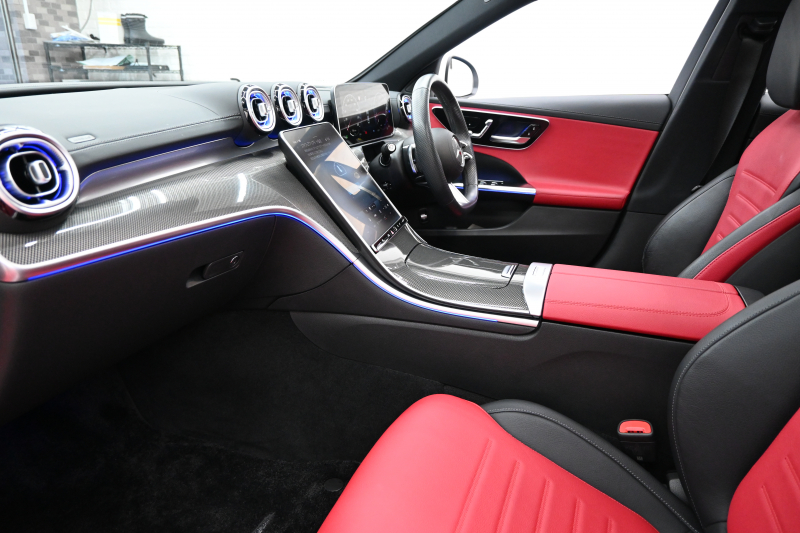 メルセデスベンツ Cクラス C200AVG AMGﾗｲﾝ ﾚｻﾞｰEXｸﾙ&ﾍﾞｰｼｯｸP ﾚｰﾀﾞｰP　ACC Pｽﾀ ECO  赤/黒革 ﾊﾟﾉﾗﾏR HDDﾅﾋﾞTV 360ｶﾒﾗ Carplay AMGｴｱﾛ&18ｲﾝﾁAW LED　新車保証付