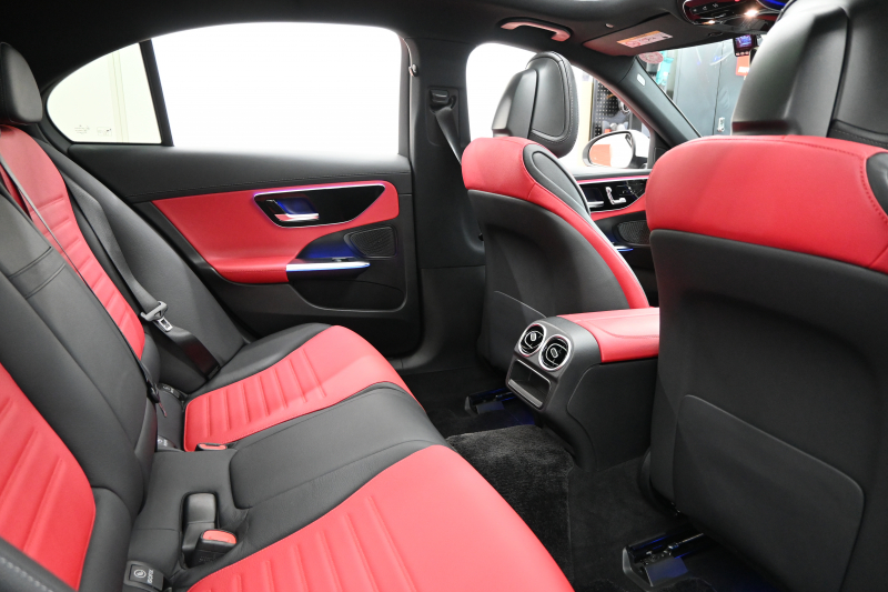 メルセデスベンツ Cクラス C200AVG AMGﾗｲﾝ ﾚｻﾞｰEXｸﾙ&ﾍﾞｰｼｯｸP ﾚｰﾀﾞｰP　ACC Pｽﾀ ECO  赤/黒革 ﾊﾟﾉﾗﾏR HDDﾅﾋﾞTV 360ｶﾒﾗ Carplay AMGｴｱﾛ&18ｲﾝﾁAW LED　新車保証付