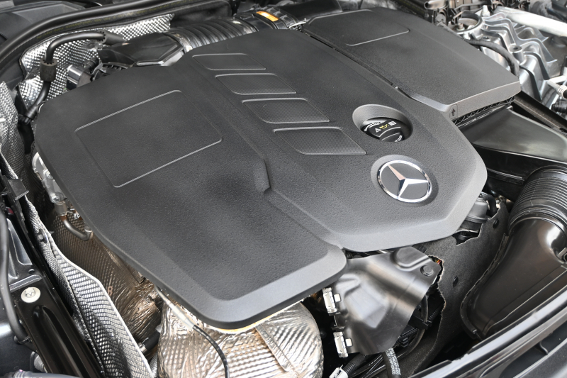 メルセデスベンツ Cクラス C220d AVG AMGﾗｲﾝ ﾚｻﾞｰEXｸﾙ&ﾍﾞｰｼｯｸP ﾚｰﾀﾞｰP　ACC ﾘｱｱｸｽﾙ Pｽﾀ ECO  黒革 ﾊﾟﾉﾗﾏR HDDﾅﾋﾞTV 360ｶﾒﾗ Carplay AMGｴｱﾛ&18ｲﾝﾁAW LED　新車保証付