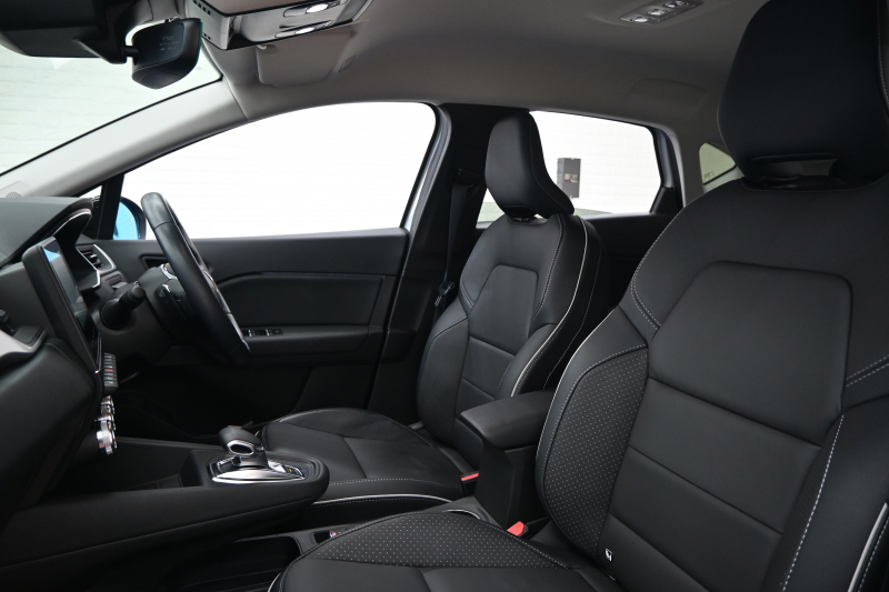 ルノー キャプチャー ｲﾝﾃﾝｽ ﾃｯｸﾊﾟｯｸ　Pｽﾀ ACC ECO ｱｸﾃｨﾌﾞﾌﾞﾚｰｷ 黒革 ﾋｰﾀｰ BTｵｰﾃﾞｨｵ Carplay 純正18ｲﾝﾁAW ﾌﾞﾗｲﾝﾄﾞｽﾎﾟｯﾄﾓﾆﾀｰ LEDﾗｲﾄ 　2年保証付